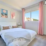 Charming And Bright Flat In The Heart Of Malaga