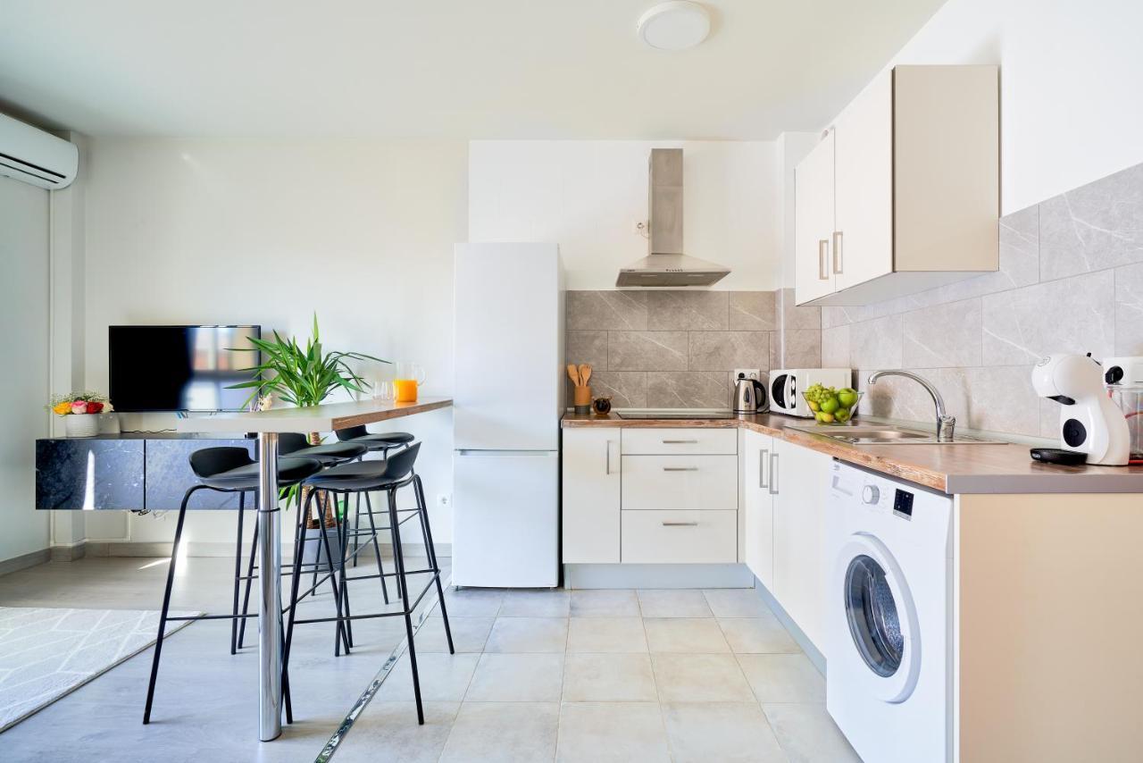 Charming And Bright Flat In The Heart Of *